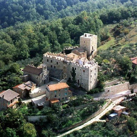 Aparthotel Castello Di Cisterna Gaglietole Zewnętrze zdjęcie