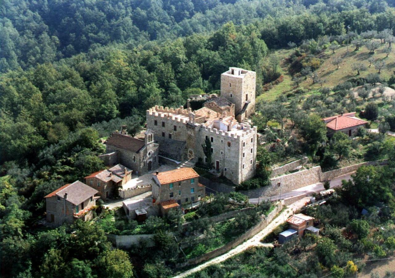 Aparthotel Castello Di Cisterna Gaglietole Zewnętrze zdjęcie
